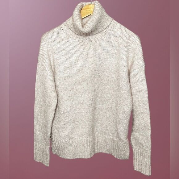 BANANA Republic Pink and Cream Soft, Loose Turtleneck Sweater, Size Small - Picture 3 of 5